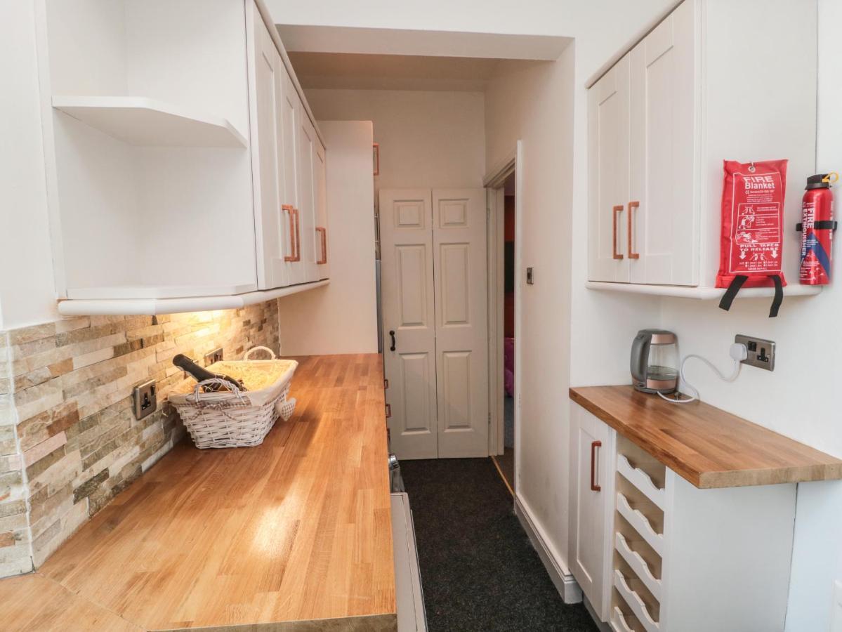 The Wizard'S Loft Apartment อัล์นวิก ภายนอก รูปภาพ